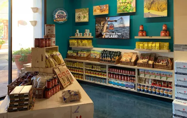 J&W Seafood's Digital Signage