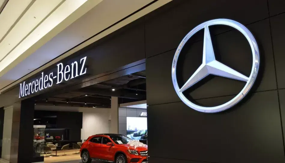 Mercedes-Benz corporate digital signage powered by Pickcel