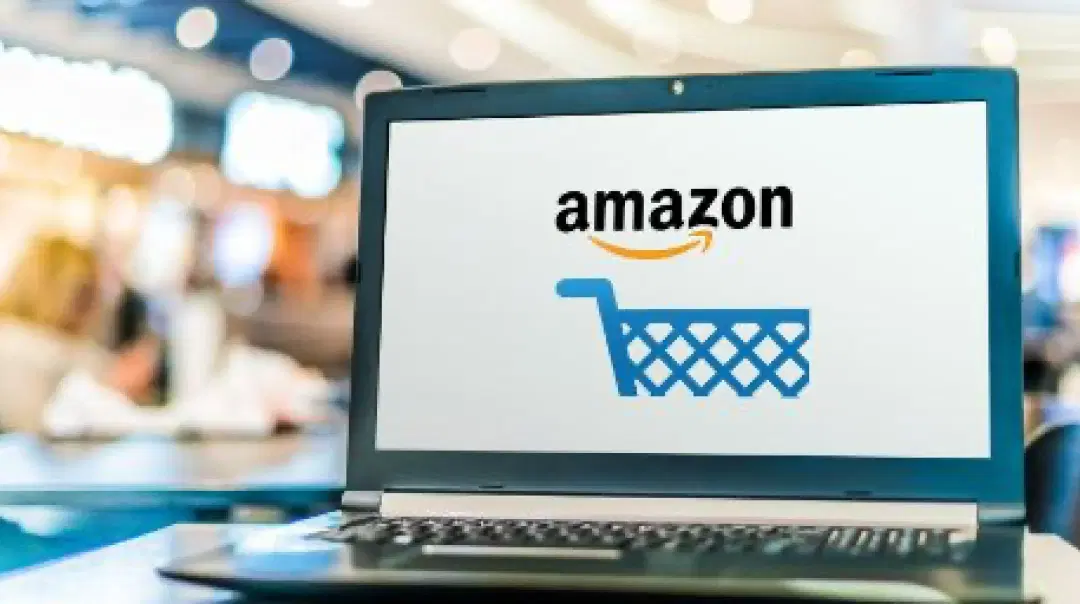 Amazon Easy Store managing digital signage with Pickcel custom software Amazon Easy Store managing digital signage with Pickcel custom software