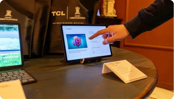 Customization options for digital displays Customization options for digital displays