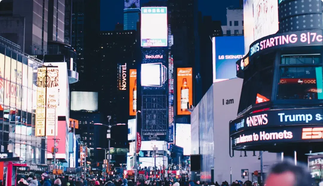 How to Choose the Right Digital Signage Display? How to Choose the Right Digital Signage Display?
