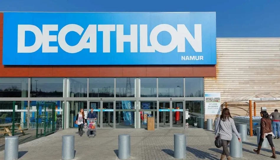 Decathlon sports retail store entrance view. It is equipped with in-store digital signage powered by Pickcel