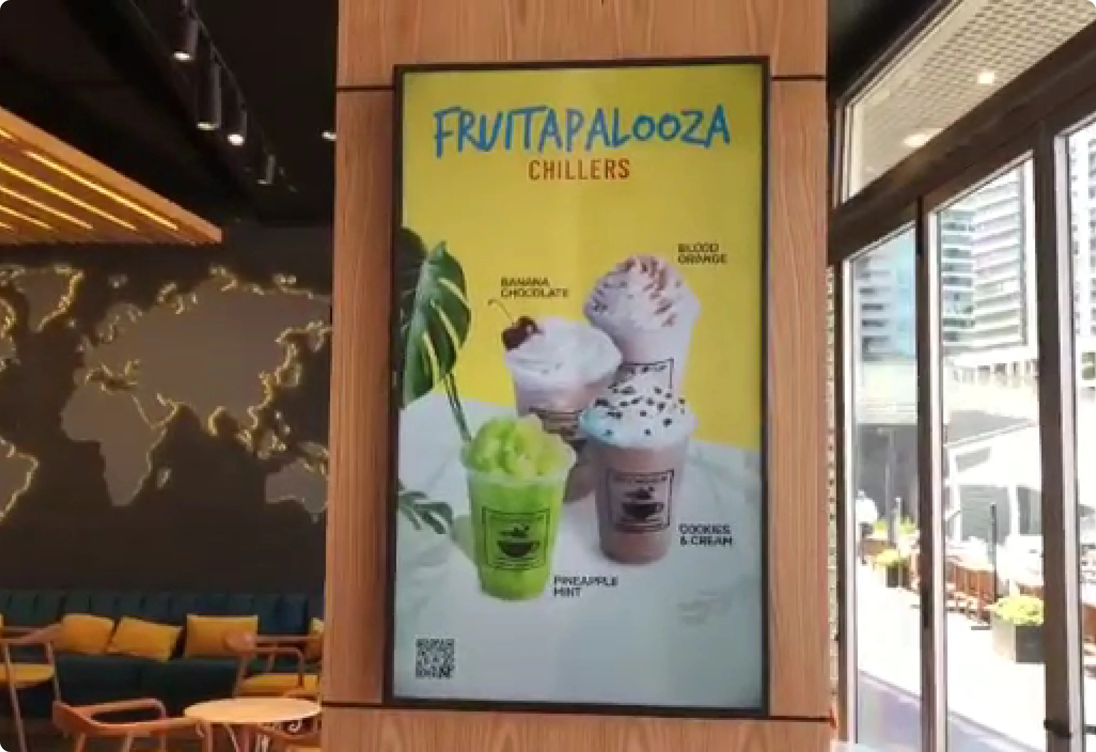 Pickcel powered Digital signage dispaly at second-cup store