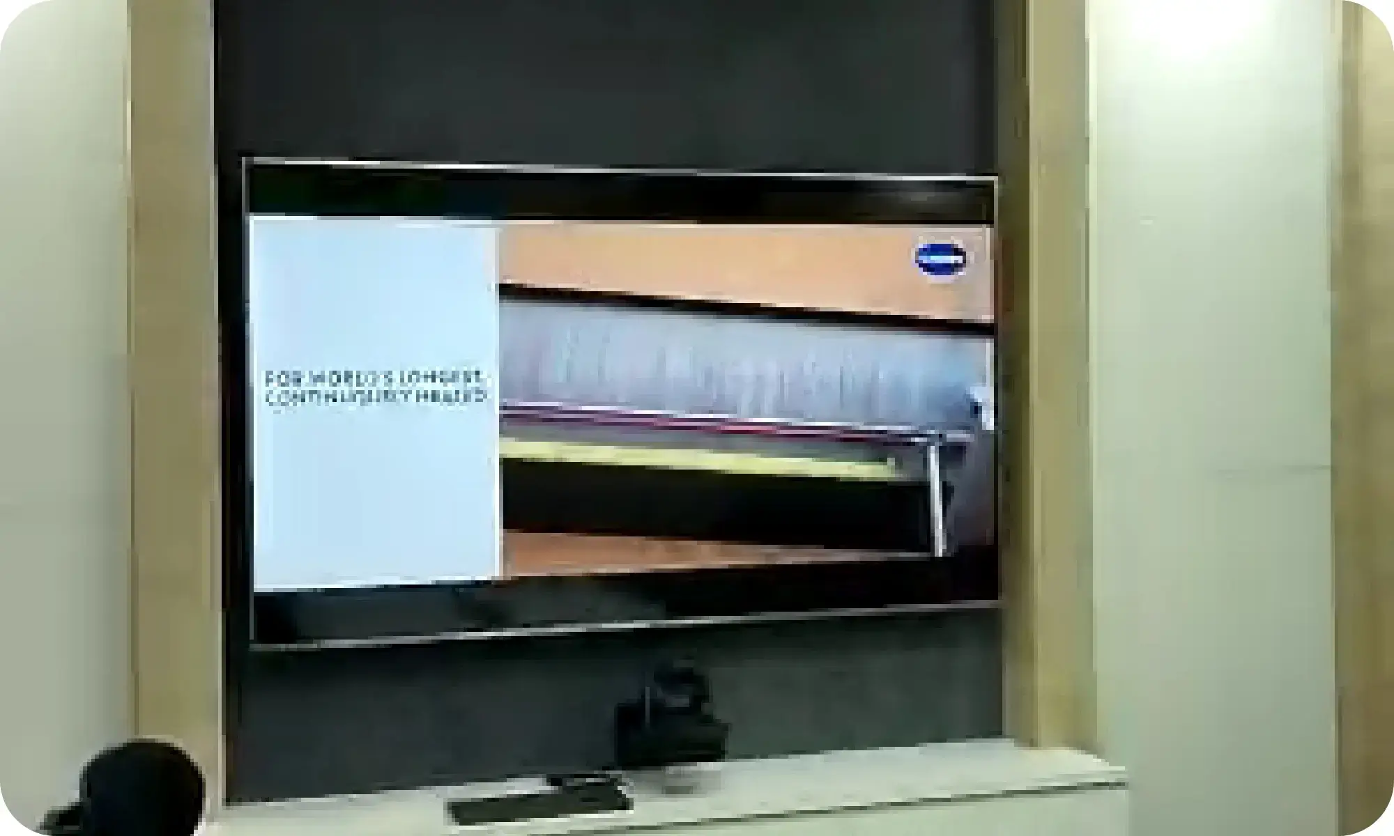 Pickcel powered Digital signage dispaly at Vedanta classroom