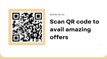 Pantalla de señalización digital de la tienda minorista que muestra el código QR para aprovechar los descuentos