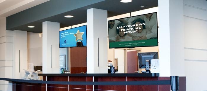 Bank digital signage: Best use cases and mistakes to avoid