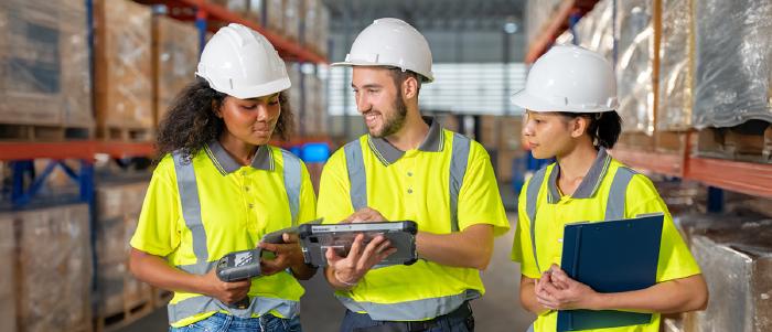 Fix Employee Communication Gap for Remote Deskless Teams