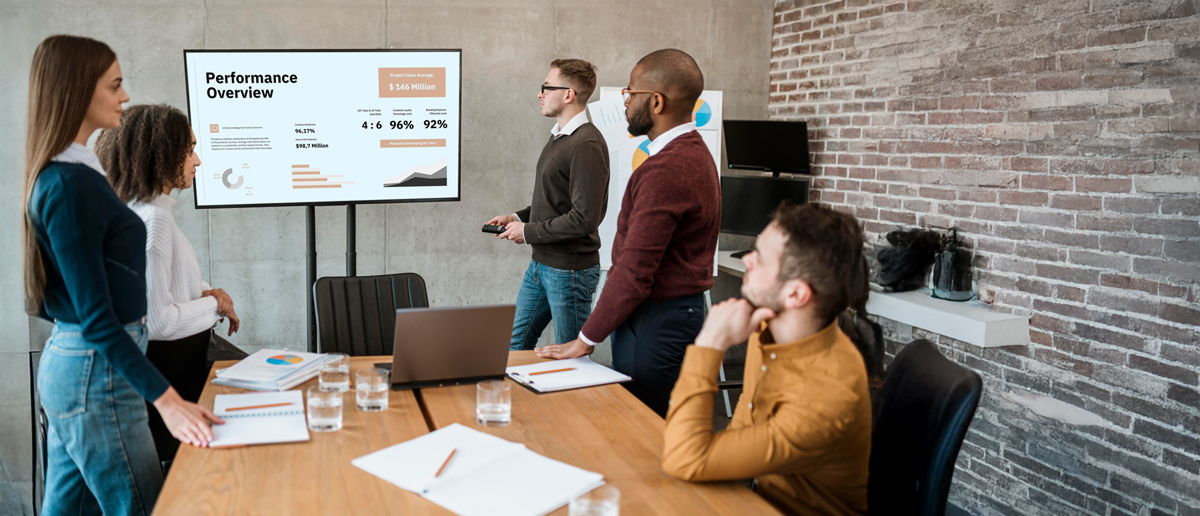 Choose Digital Signage Partner for Av Integrators