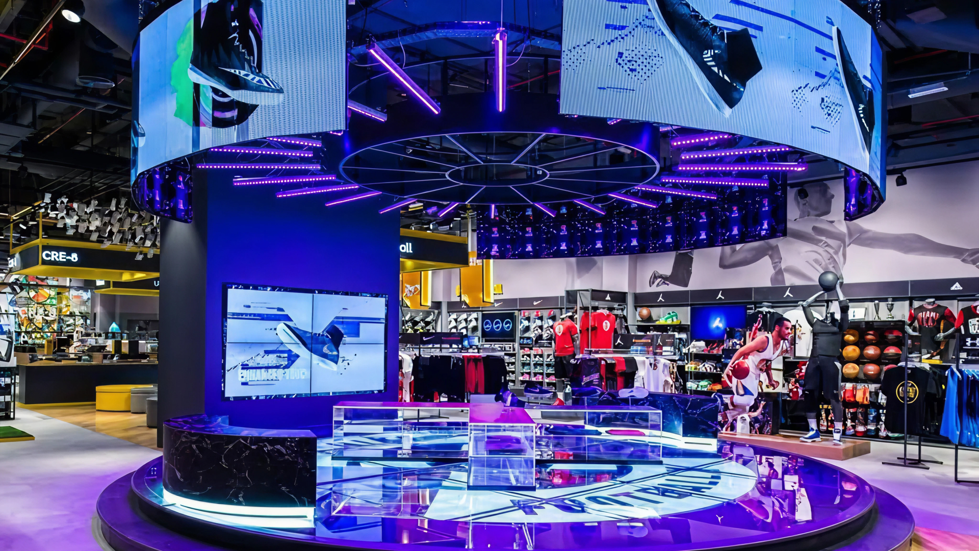 large retail stores digital signage