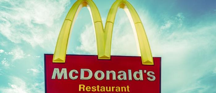 Why QSRs need to follow McDonald's digital menu board strategy?