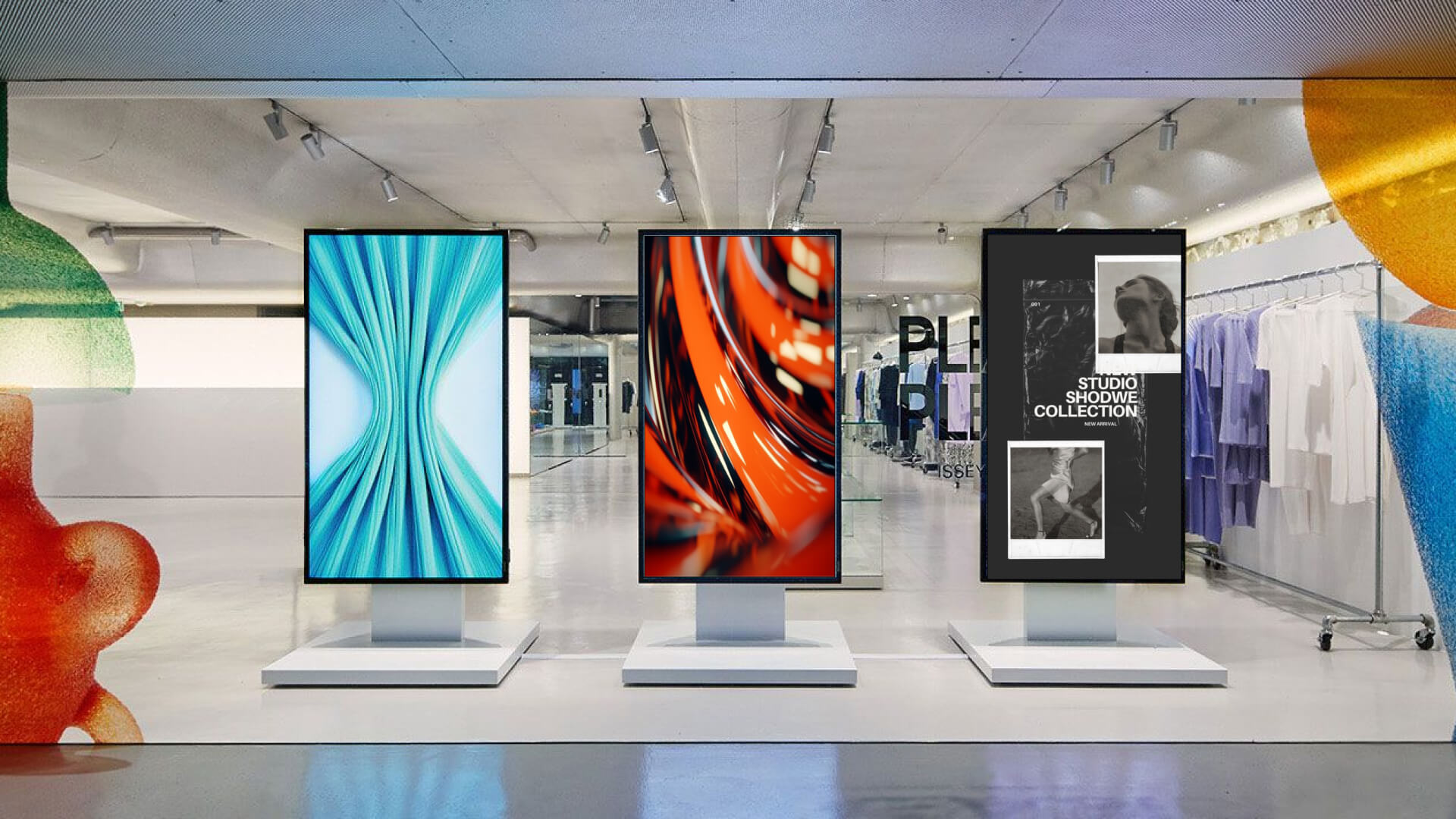 3 vibrant and 4K Ultra HD Indoor digital signage displays